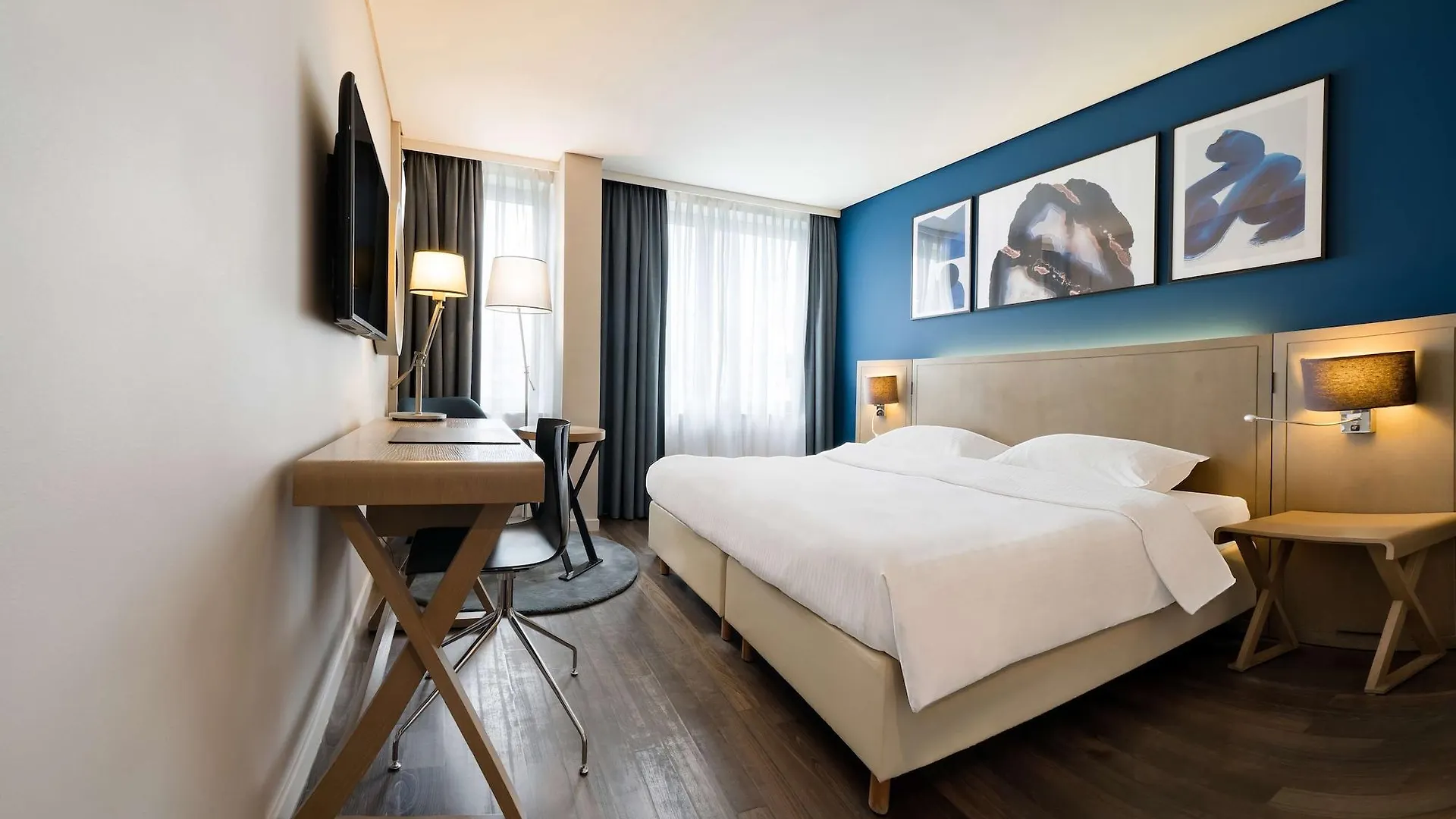 Park Inn By Radisson Antwerp City Centre 3*,  Belgium