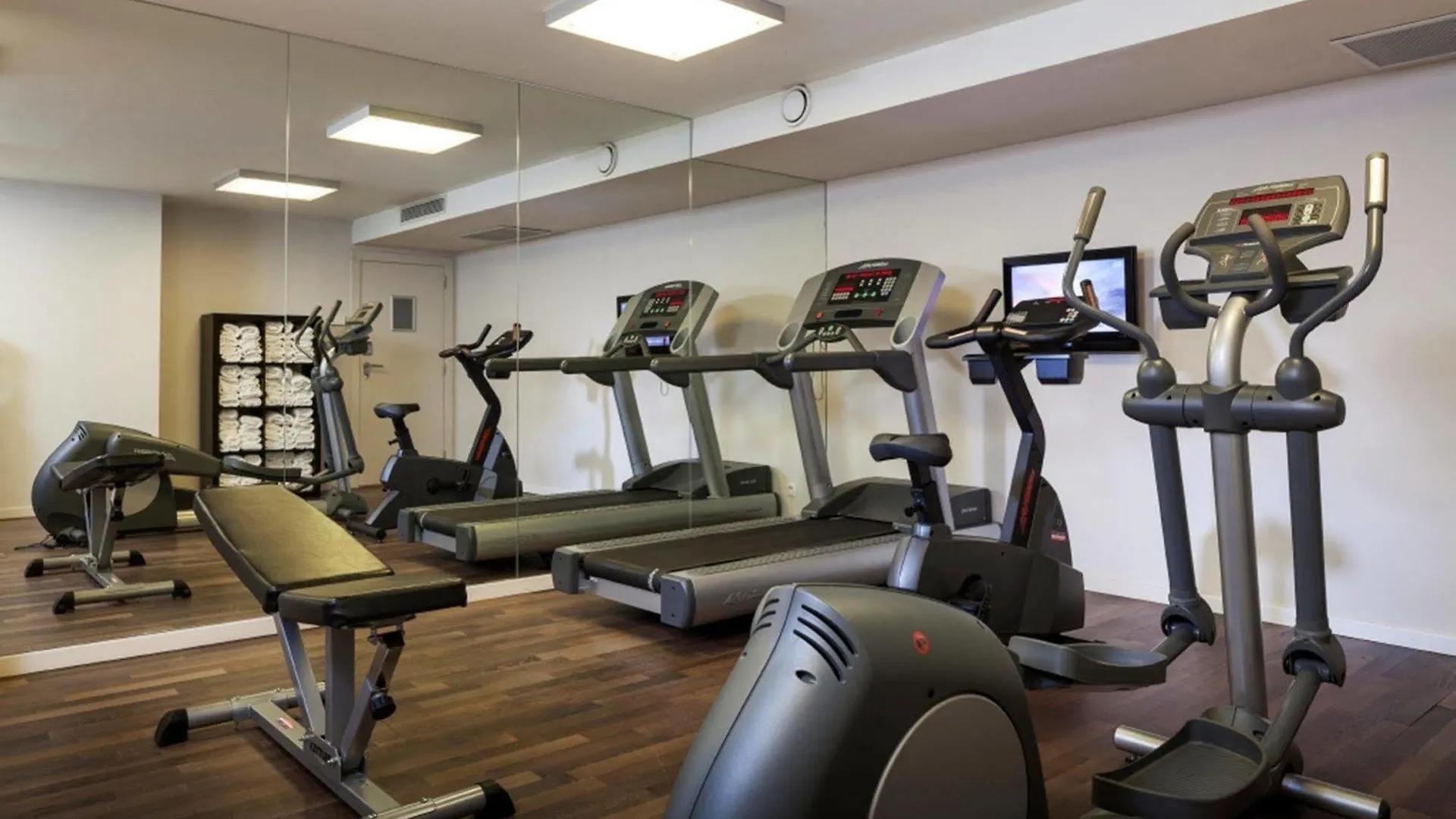 Park Inn By Radisson Antwerp City Centre 3*,  Belgium